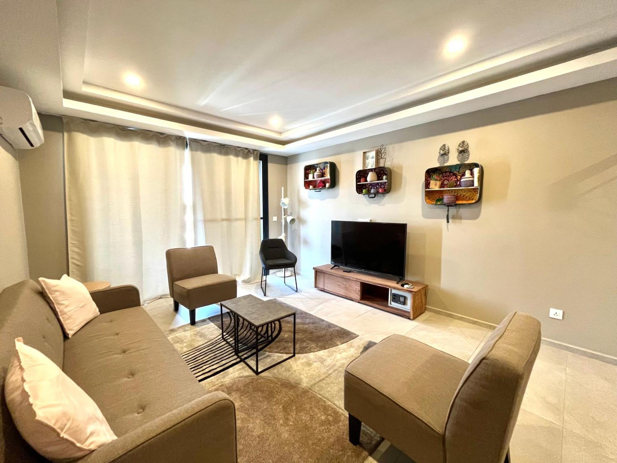 Kololi Sands Apartments Екстер'єр фото